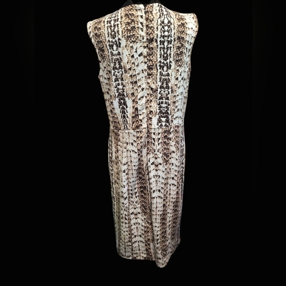 Dana Buchman Size 10Animal Print Brown and Cream Sleeveless Dress No Belt - Picture 11 of 11